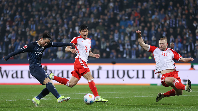 波鸿比分领先，掌控场上局势取胜