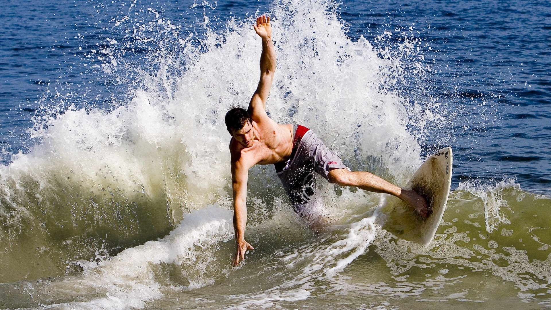 年度焦点之战之夜,坎特彻底打爆防线