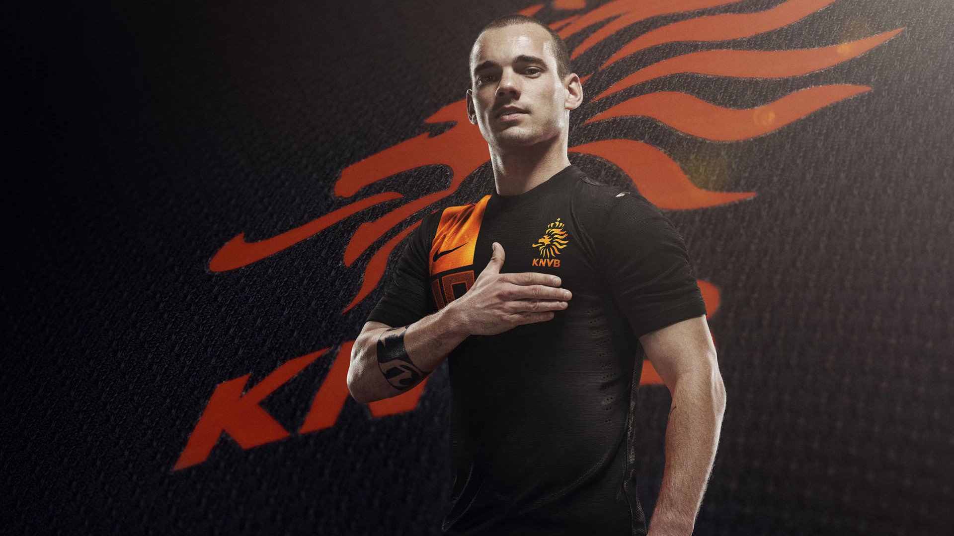 莱奥爆发撕裂铁幕，法国防线锁死勒沃库森—一场战术与天赋的终极对决